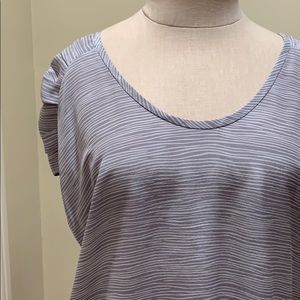 Joie Grey Round Neck Silk Short Sleeved Blouse, S